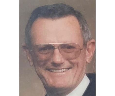 The Woodlands Villager Obituaries .